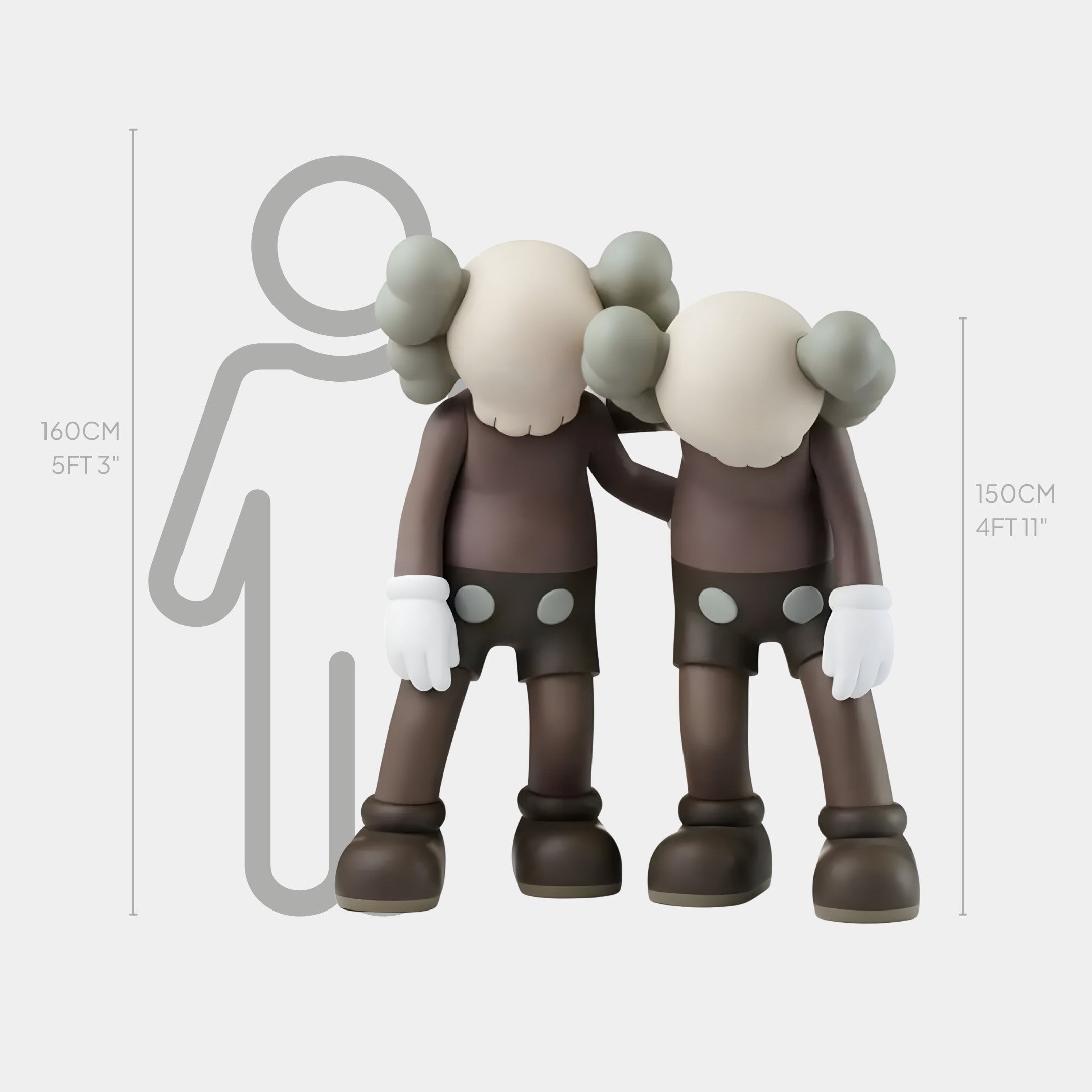 Two gray, cartoon-style figures with featureless faces, wearing shorts and gloves, intertwine like a Friendship Sculpture. The background silhouette shows the figures are 160cm (53) and 150cm (411) tall.